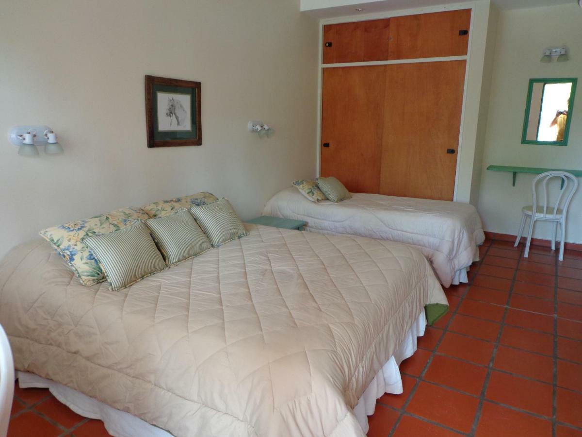 Hotel Victorias *