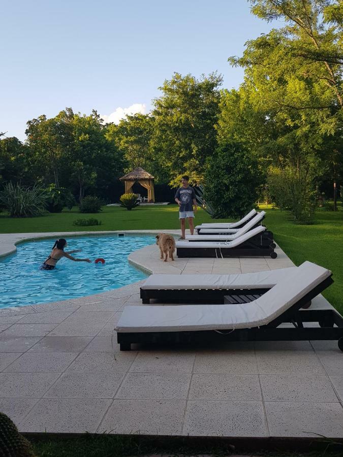 Victorias Hotel *